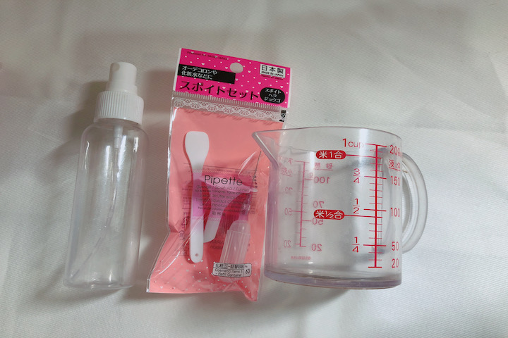 スプレー容器、スポイト、はかり